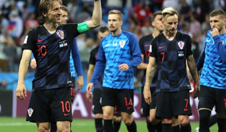 Battleofgoalkeepers:CroatiavsDenmark