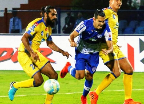 Bengaluru FC Beats Kerala Blasters 2-1