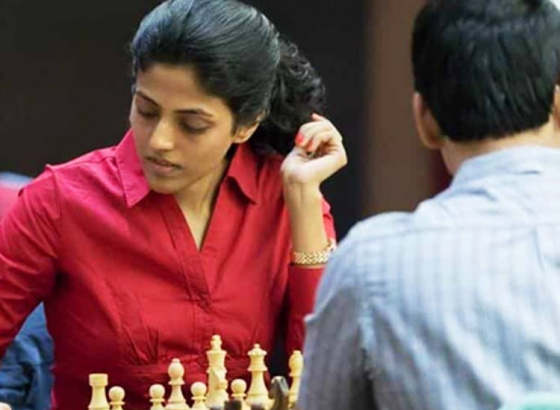 HarikaIn Second Round Of Womens Chess Championship
