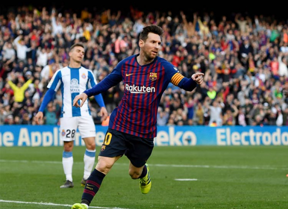 Lionel Messi Leads Barcelona to 1st Position in La Liga