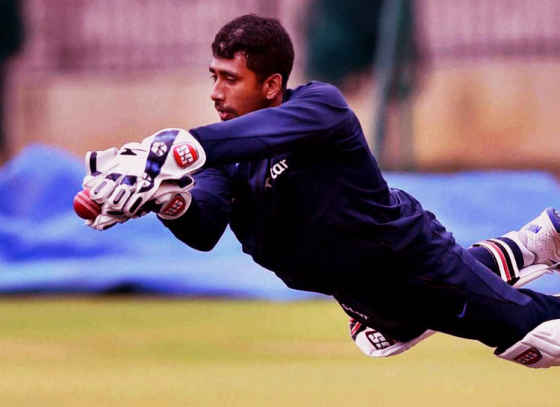 Indian wicket keeper underwent finger fracture surgery