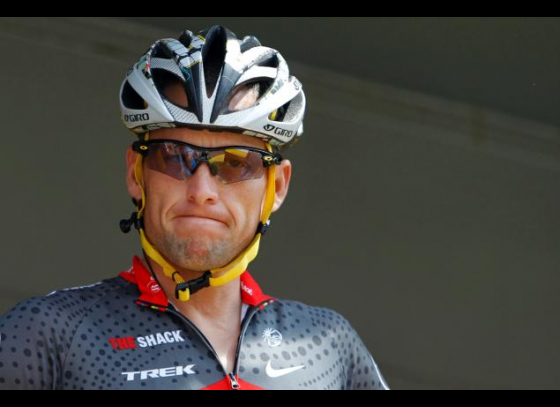 Lance Armstrong deletes Twitter profile update 