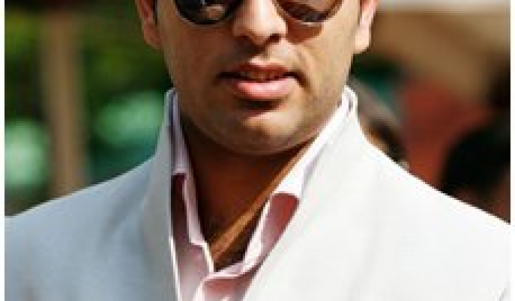 Yuvraj should aim for permanent Test spot now