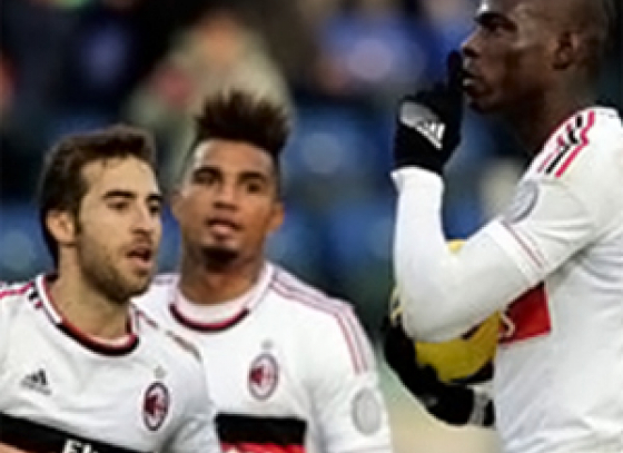 Supercharged Balotelli demolishes Barca as AC Milan wins 2-0