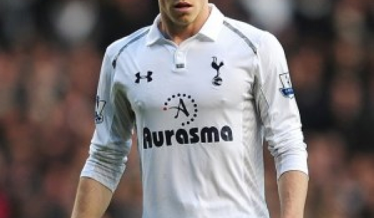 Gareth Bale captured the PFA player of the year and the young player of the year awards. Time to celebrate!