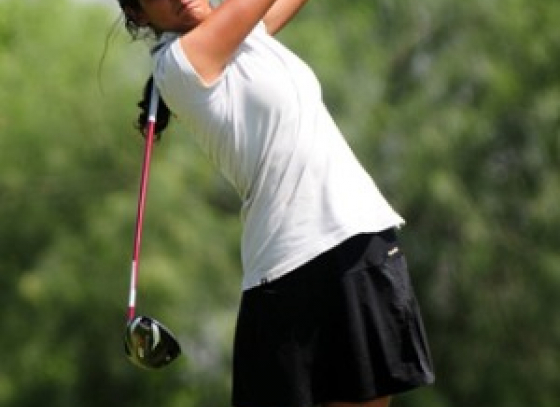 Neha Tripathi won Hero Women's Professional Golf Tour 2013 to lead the eighth leg