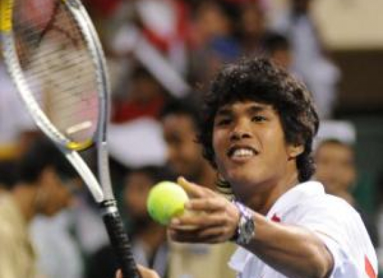 Somdev Devvarman smashed Paolo Lorenzi to qualify for the singles event