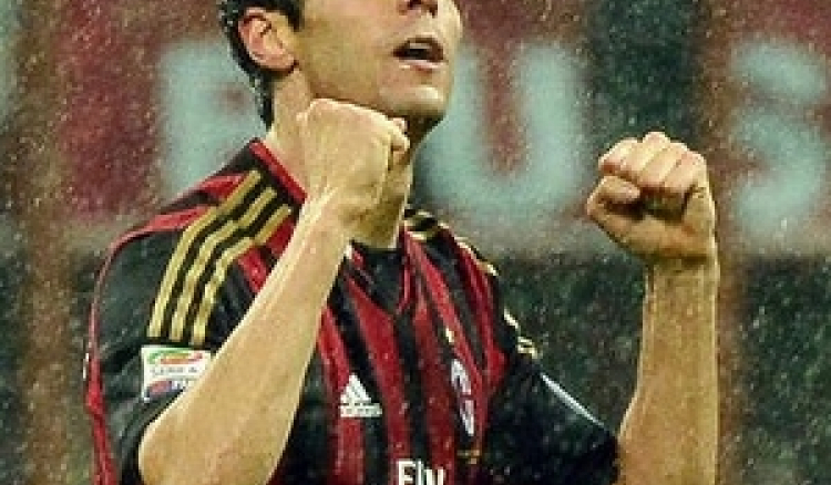 Kaka scored his first goal for AC Milan only to draw with Lazio in Serie A match