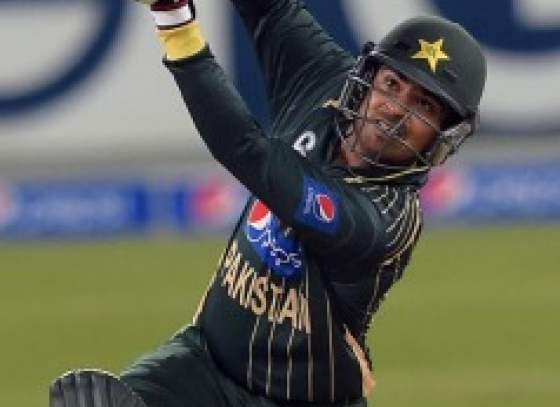 Pakistan cricketer Haris Sohail sees ghost in hotel