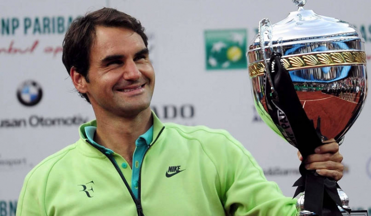 Roger Federer crowns first Istanbul Open title