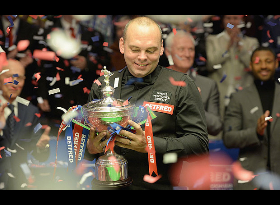 Bingham beats Murphy to win snooker world championship