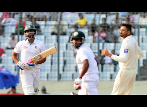 Bangladesh lose Kayes chasing 550 runs to win