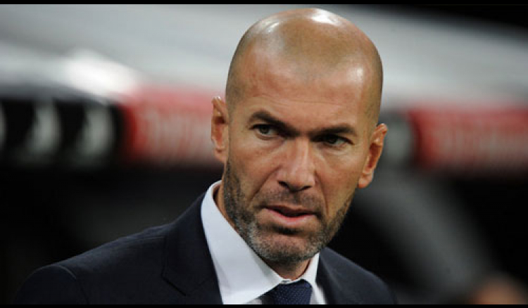 Real Madrid coach Zidane worried despite late win over Las Palmas