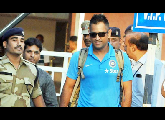 Team India arrive in Mumbai for World T20 semis clash