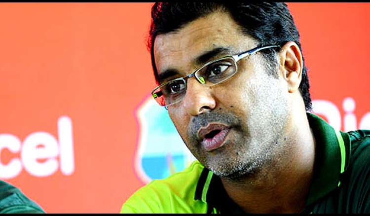 Pakistan coach Waqar offers resignation for World T20 flop show