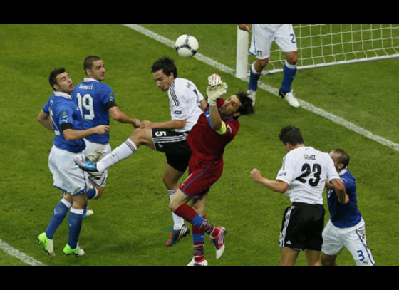 Germany crush Italy 4-1 in friendly